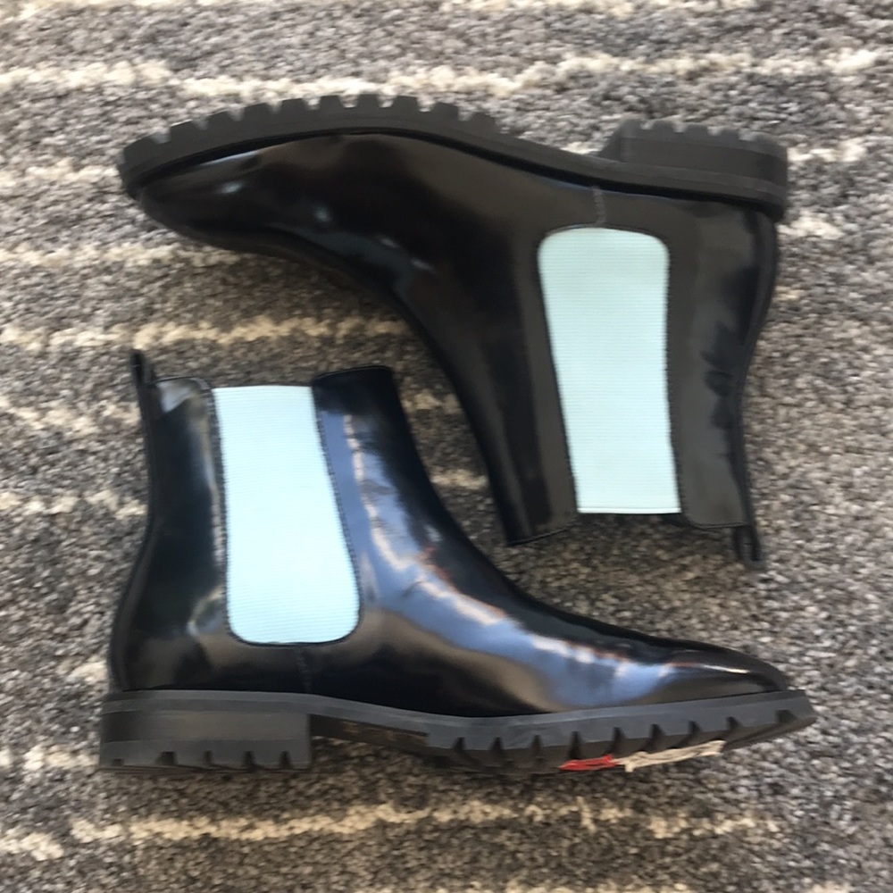 NEW! Senso Chelsea boots sky blue